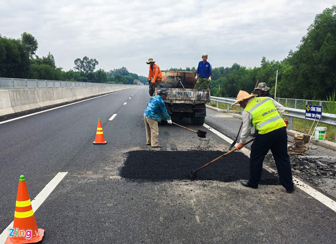 Cao toc Da Nang-Quang Ngai hu hong: Pho Thu tuong yeu cau lam ro trach nhiem