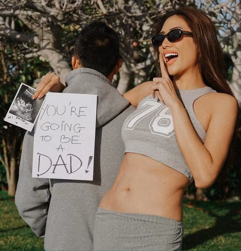 Sieu mau Vo Hoang Yen hanh phuc don con chao doi-Hinh-5