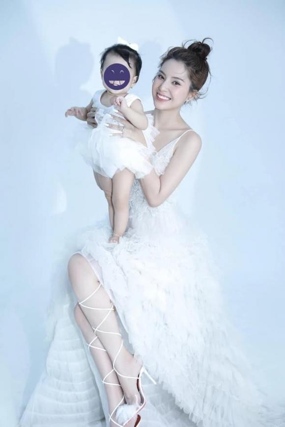 Phia Thien An phu nhan chuyen Jack chuyen 300 trieu cho con-Hinh-2