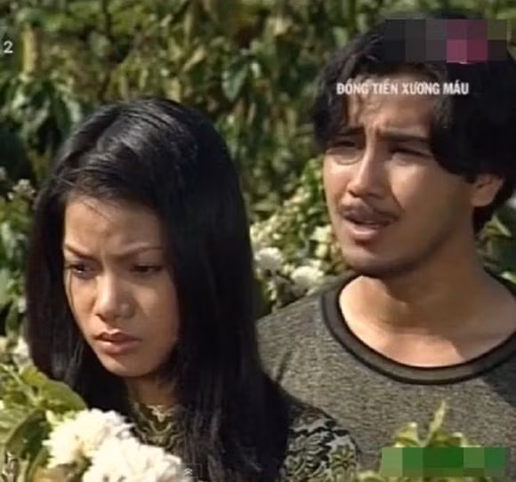 Quyen Linh qua khu tung phai di xin chao trang luc 3h sang-Hinh-9