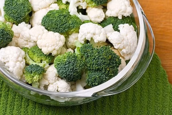 Nhung thuc pham giau vitamin C hon ca cam-Hinh-2