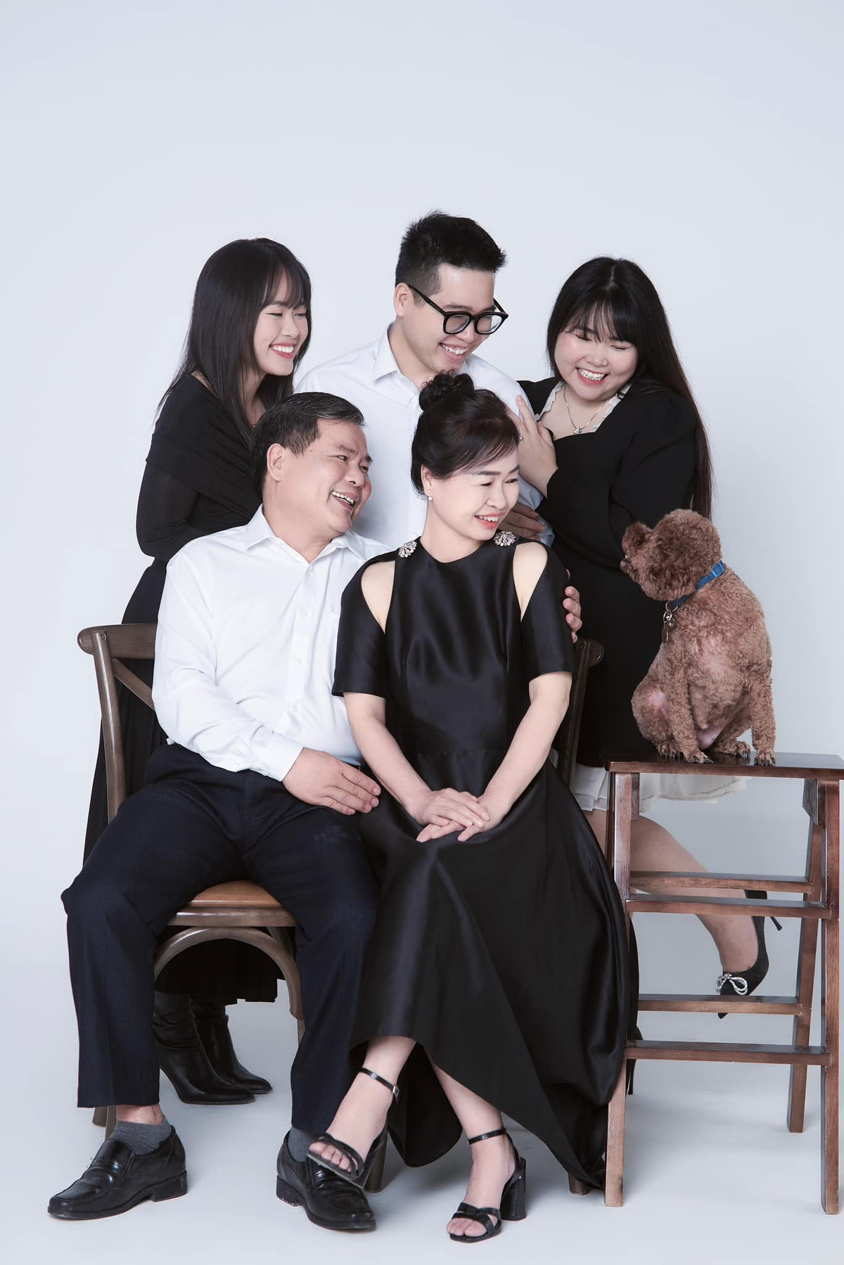 Me om nang cung la luc cac con biet cach “lam con“-Hinh-3