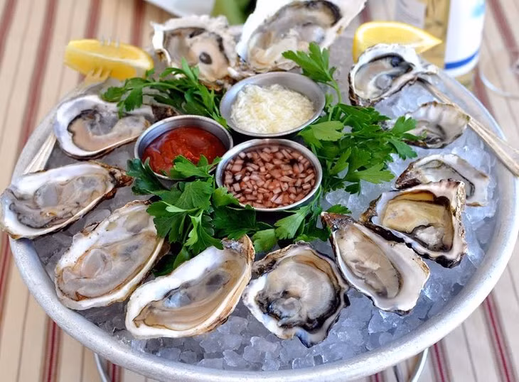 Tiet canh va nhung mon an khoai khau tiem an nguy co nhiem san-Hinh-4