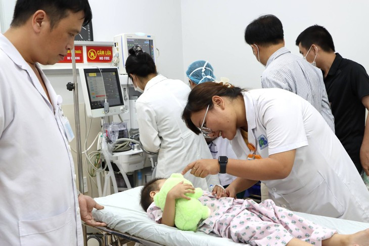 Be 3 tuoi bi ung thu am dao: Cach phat hien va phong ngua-Hinh-2