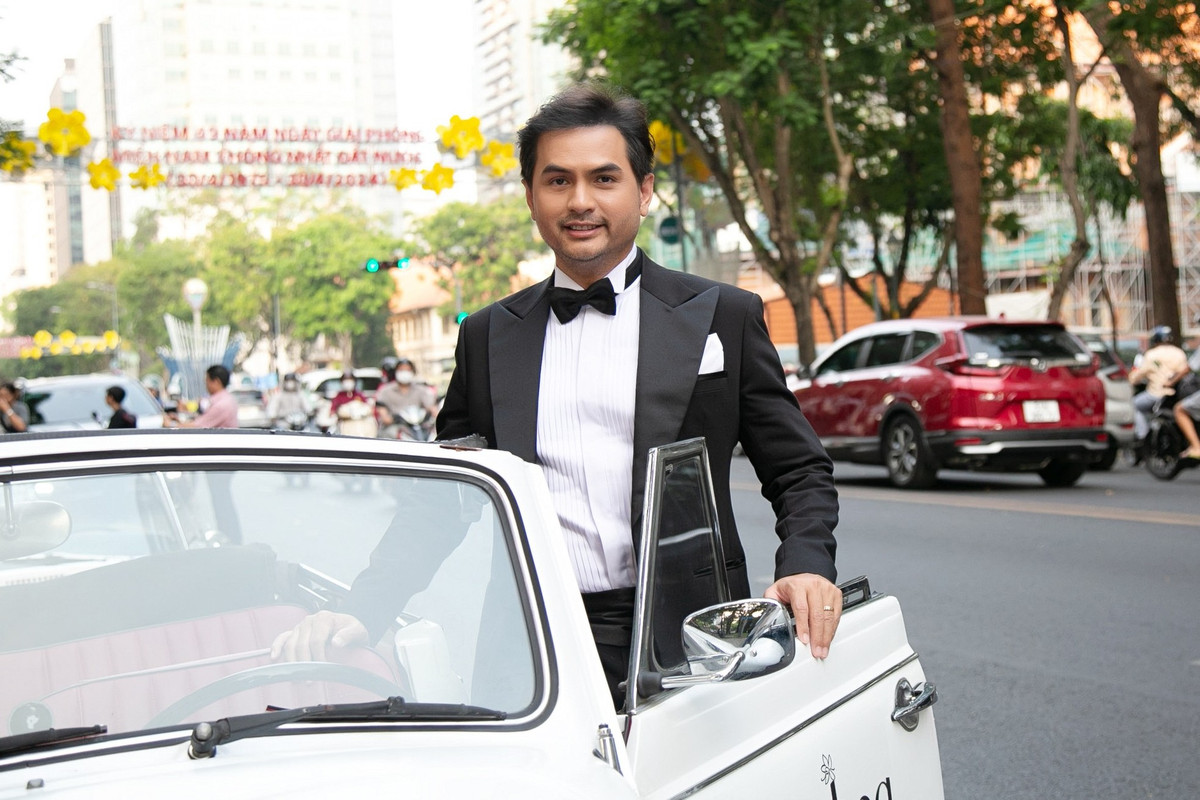 Vi sao chua duoc dua thi the dien vien Duc Tien ve nha?-Hinh-2