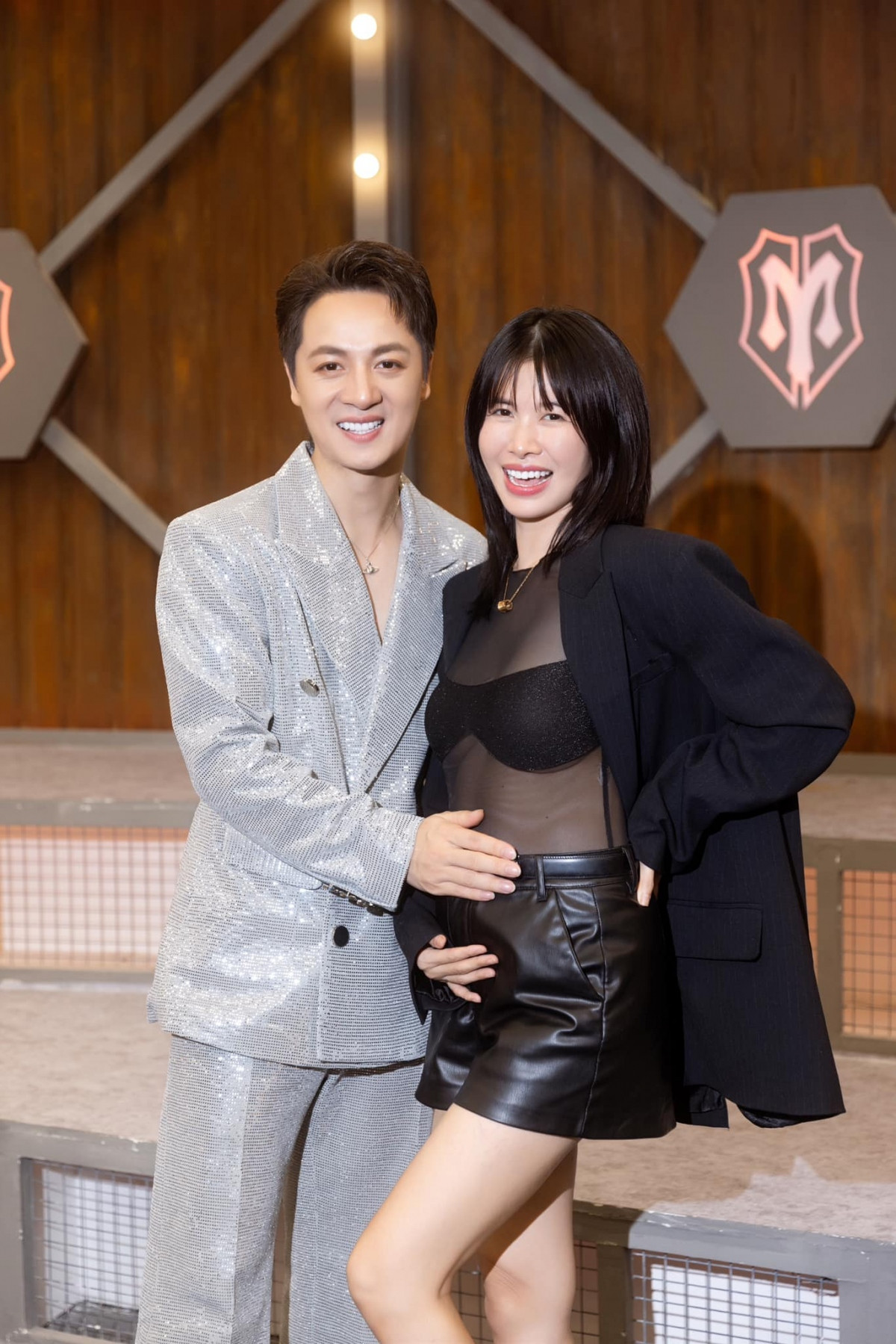 Gần đây nhất, trong chương trình Anh trai vượt ngàn chông gai, Đăng Khôi thông báo Thủy Anh đang mang thai con thứ ba. Nam ca sĩ bày tỏ: "Bình yên của Khôi chính là đây. Cảm ơn vợ yêu Thủy Anh vì đã hi sinh cho chồng để tiếp tục hành trình làm mẹ lần thứ 3, gia đình Đăng Khôi có thành viên thứ 5. Cảm ơn chương trình Anh trai vượt ngàn chông gai đã cho Khôi cơ hội chia sẻ niềm vui này tới tất cả mọi người!".