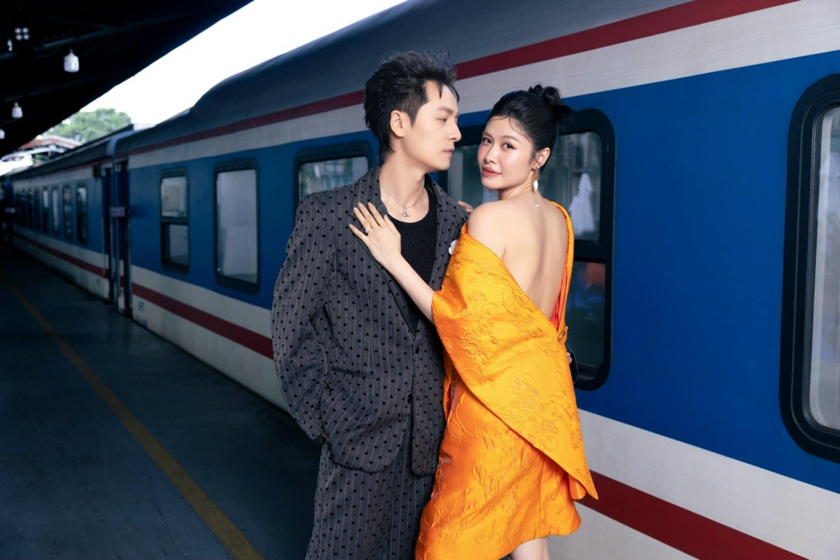 Sau khi kết hôn, Thủy Anh không tiếp tục con đường làm diễn viên, người mẫu ảnh mà chuyển qua quản lý công việc cho chồng, mở công ty giải trí. Thủy Anh là người luôn sát cánh và hỗ trợ nhiệt tình ông xã Đăng Khôi trong quá trình anh tham gia Anh trai vượt ngàn chông gai.