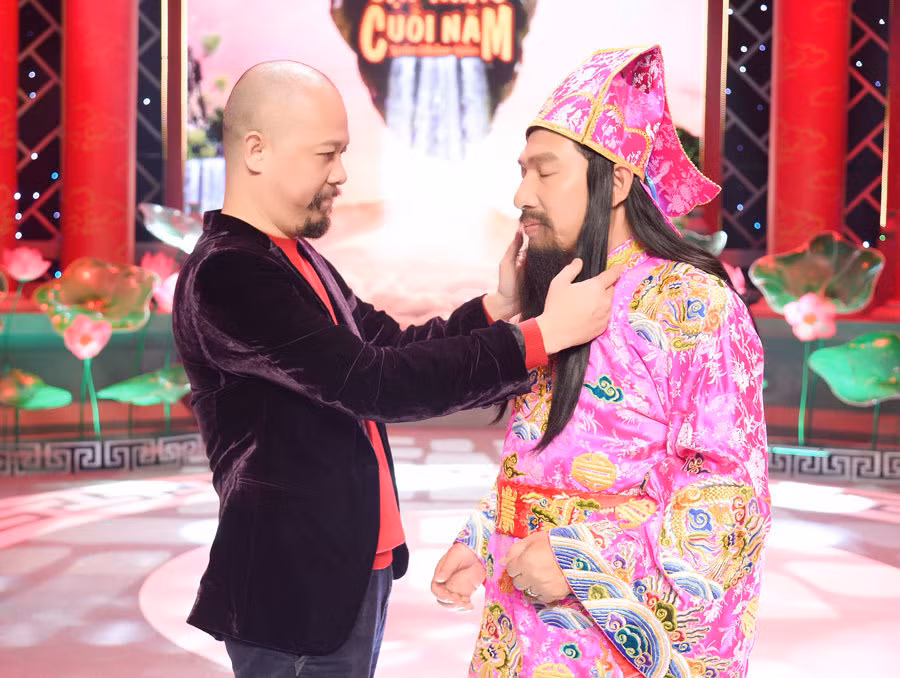 NSUT 10 nam dung sau su lung linh cua Tao Quan la ai?-Hinh-2