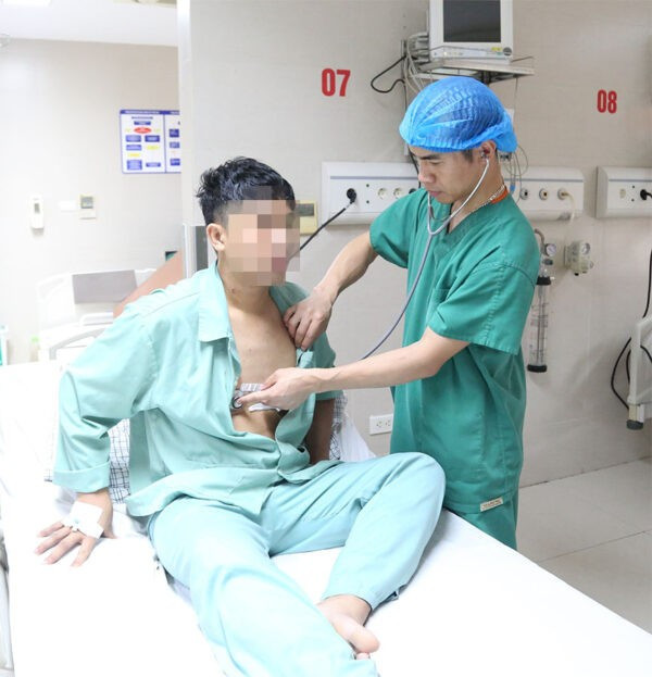 Suc khoe cua nam benh nhan bi keo dam thau tim gio the nao?