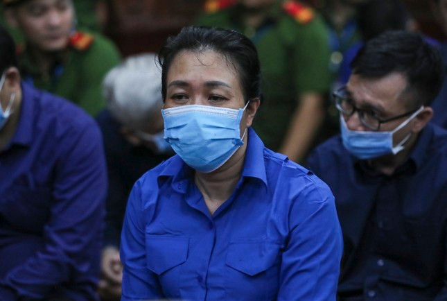 Sac thai cac bi cao khi cong bo cao trang vu Van Thinh Phat-Hinh-6