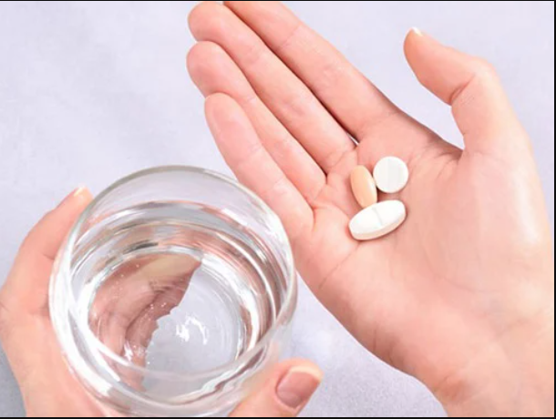 Bac si khuyen 5 viec khong nen lam truoc khi ngu, tranh benh tat