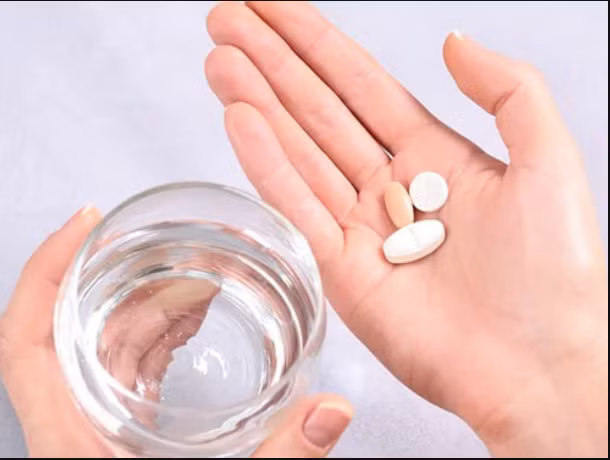 Bac si khuyen 5 viec khong nen lam truoc khi ngu, tranh benh tat