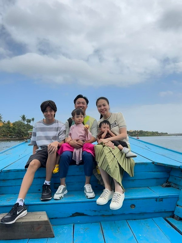 Dong thai moi cua Cuong Do La - Dam Thu Trang-Hinh-3