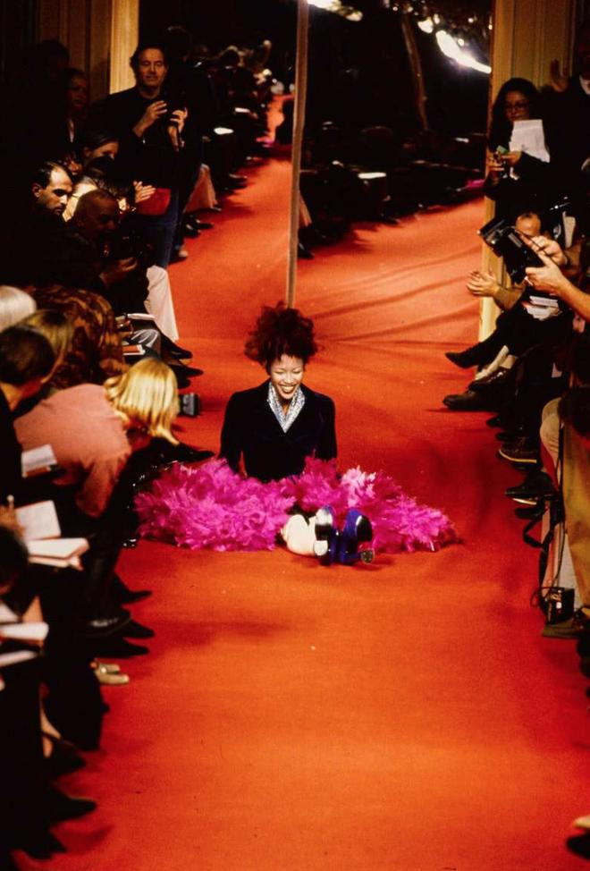 Sieu mau huyen thoai nga 1 lan khien ca the gioi xon xao-Hinh-3