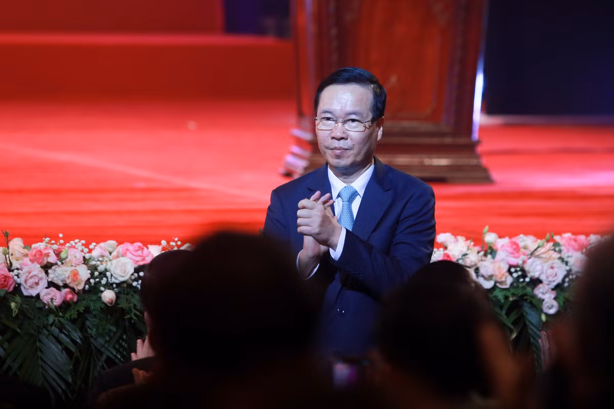 Anh cac nghe si duoc trao tang danh hieu NSND, NSUT lan thu 10-Hinh-2