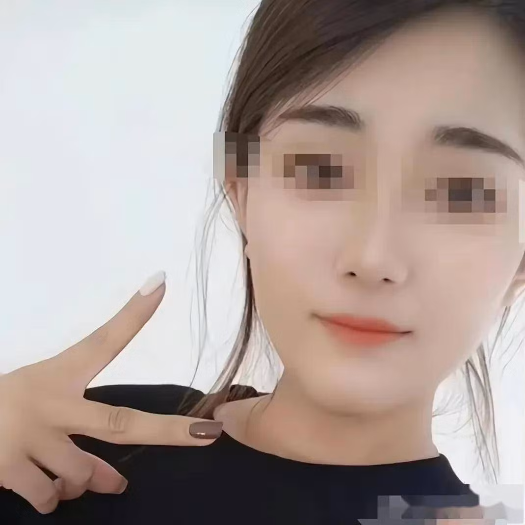 Me chong gap trai la buoc ra khoi phong con dau luc sang som-Hinh-3