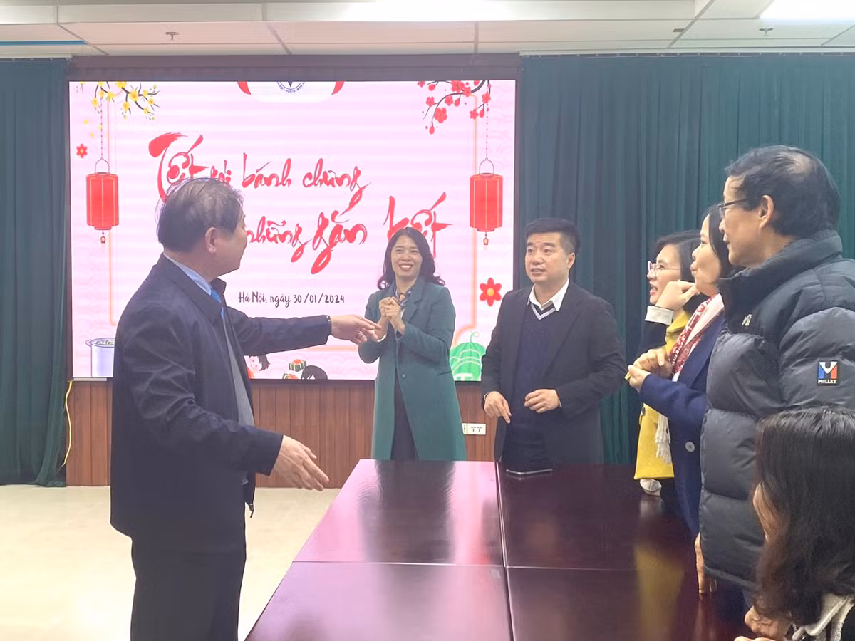 To chuc goi banh chung nhan dip Tet Giap Thin 2024