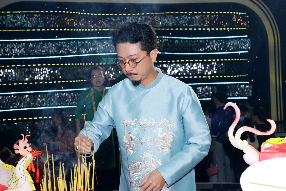 Diễn viên Hứa Minh Đạt ở buổi giỗ Tổ sân khấu.