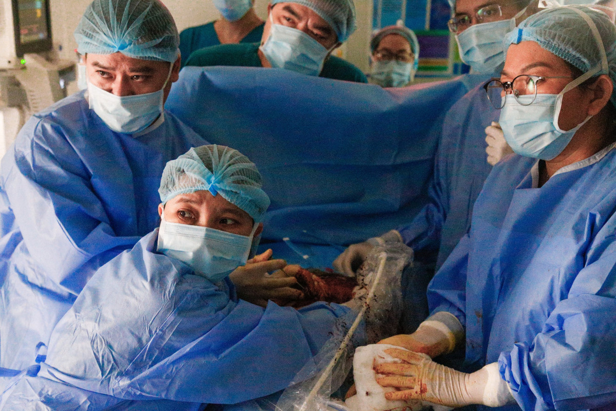 Tin moi nhat ve vu thai nhi duoc “thong van tim xuyen bao thai”-Hinh-3