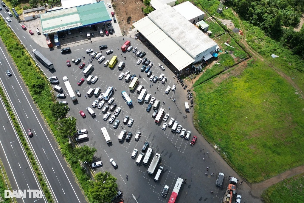 Thang tu che tren cao toc 200km thieu tram dung nghi-Hinh-4