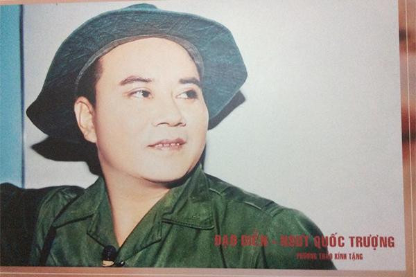 ốt nghiệp THPT, Quốc Trượng thi vào khoa Kịch hát dân tộc trường Đại học Sân khấu Điện ảnh Hà Nội lại được NSND Mạnh Tuấn truyền nghề nên anh thành danh rất sớm ở lĩnh vực hát chèo. Cùng lớp với anh còn có Xuân Hinh và Hồng Ngát, cũng đều là những người thành danh ở sân khấu phía Bắc.