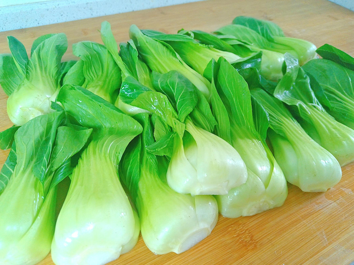 Loai rau co luong canxi gap 25 lan thit, an nhieu tot cho xuong-Hinh-6