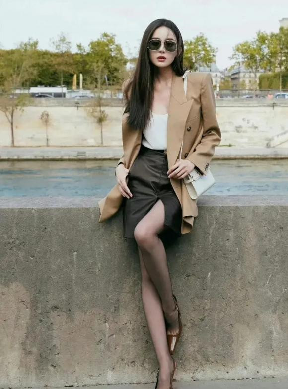  5. Cổ Lực Na Trát: Cổ Lực Na Trát được biết đến là một trong những mỹ nhân Tân Cương của Cbiz.