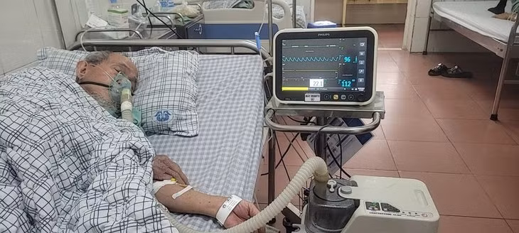 Phoi dong dac, suy ho hap... vi tu chua cum A