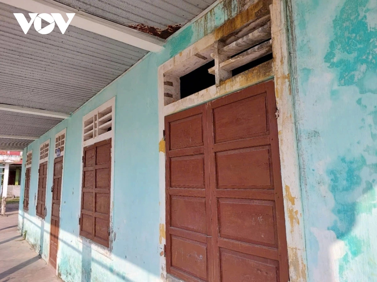 Nguyên nhân vụ 155 học sinh Quảng Bình chưa đến trường sau Tết - Hình 4 Nguyen nhan vu 155 hoc sinh Quang Binh chua den truong sau Tet-Hinh-4