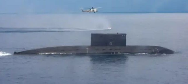 Ấn Độ mua tên lửa Nga trang bị cho tàu ngầm tấn công ảnh 1