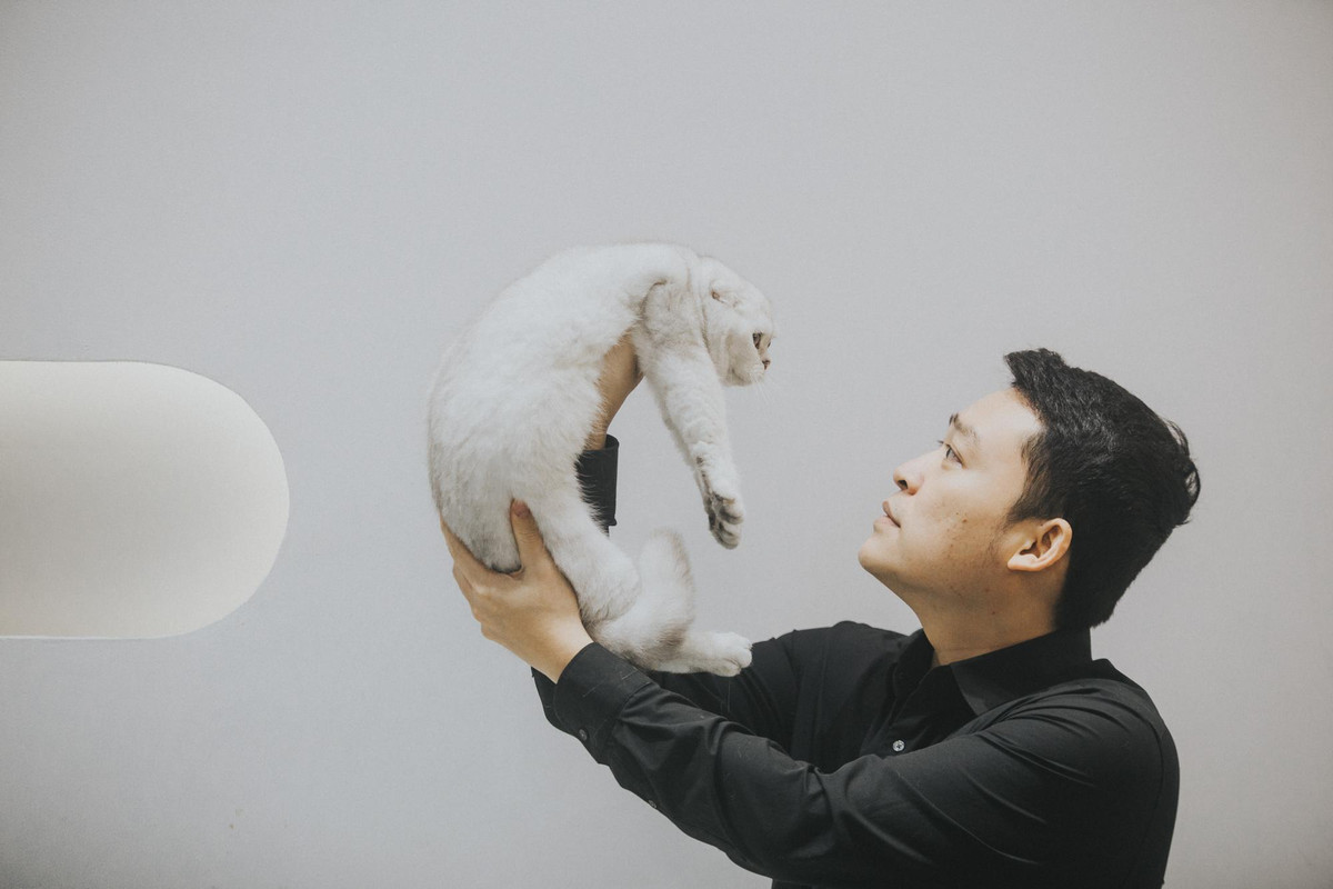 Giam khao meo cua chu tich “hoi con sen” Viet Nam-Hinh-2