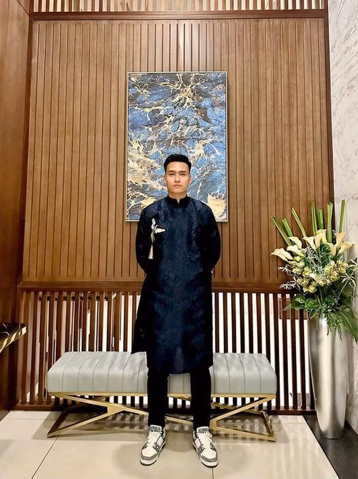 Muon kieu don Tet Quy Mao cua dan sao bong da Viet Nam-Hinh-5