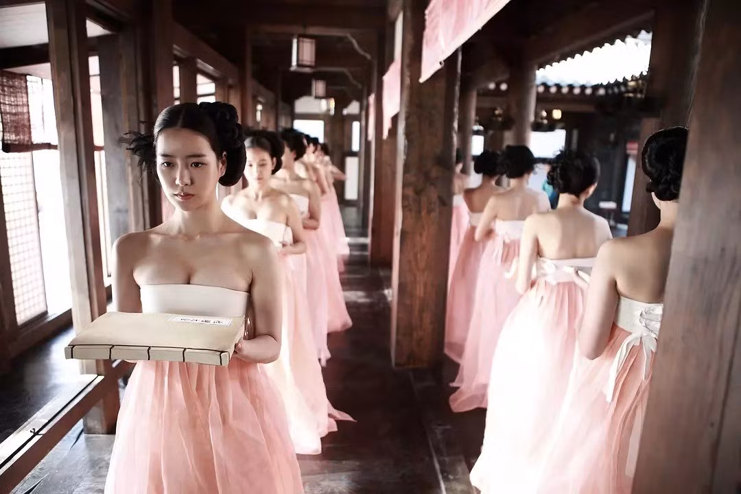 Nu dien vien thay doi van menh nho mot vai dien 18+-Hinh-4