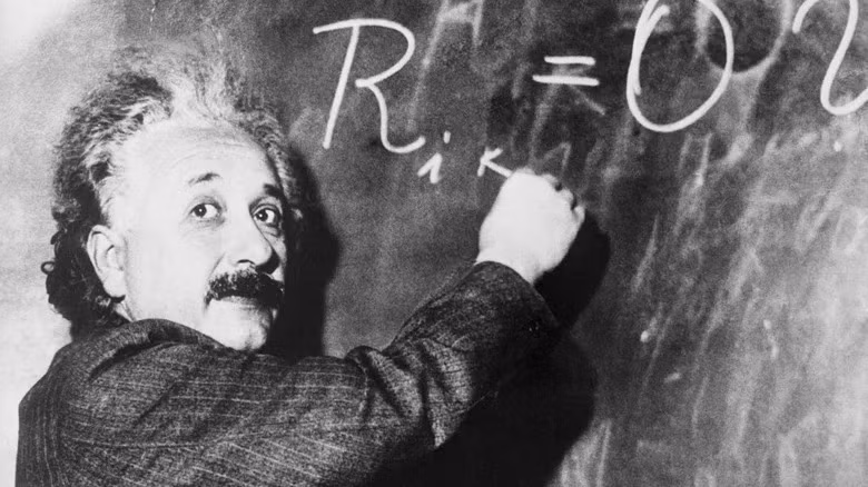Điểm số thời còn đi học của Albert Einstein là bao nhiêu? Diem so thoi con di hoc cua Albert Einstein la bao nhieu?