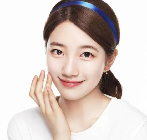 My nu Yoona, Son Ye Jin bat mi phuong phap rua mat cuc doc dao-Hinh-2