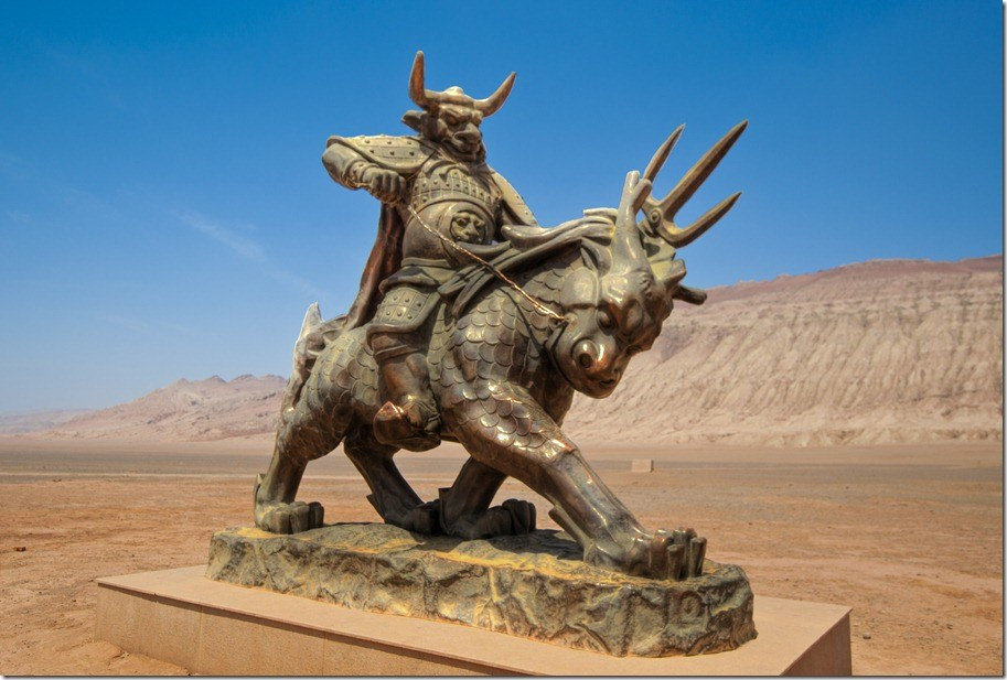 Vì thích giao du với kẻ mạnh như mình mà Ngưu Ma Vương đã kết nghĩa anh em với Tôn Ngộ Không. Tiếc rằng mối quan hệ này đã có kết thúc bi đát do tính khí thô lỗ, nóng nảy của họ Ngưu...