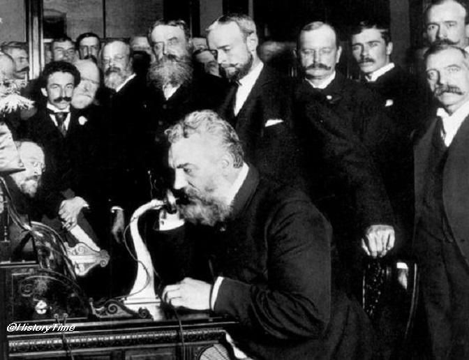 Đó là mẩu hội thoại: "Watson, anh đến đây nhé, tôi có việc cần!" Dù rất ngắn ngủi, nhưng đó là sự kiện đánh dấu sự ra đời của chiếc điện thoại đầu tiên trong lịch sử.