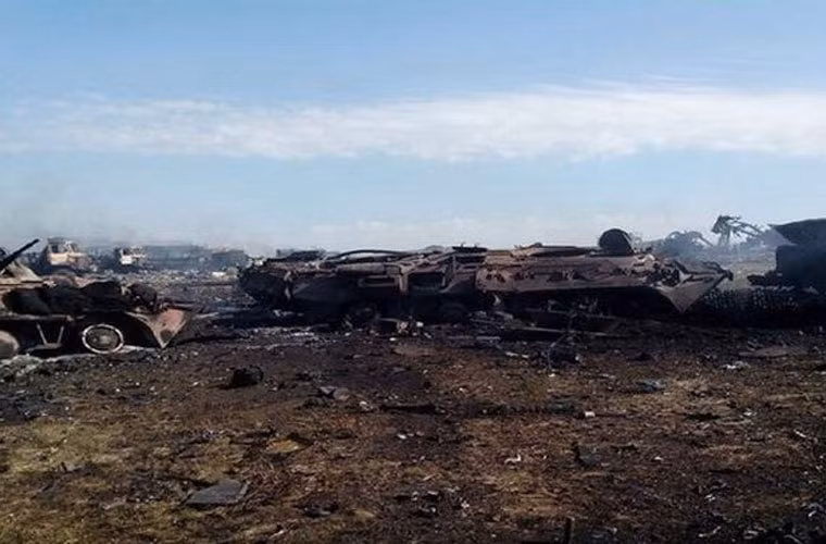 Giáp chống đạn của các loại xe tăng – thiết giáp hoàn toàn bất lực trước mưa đạn Grad.