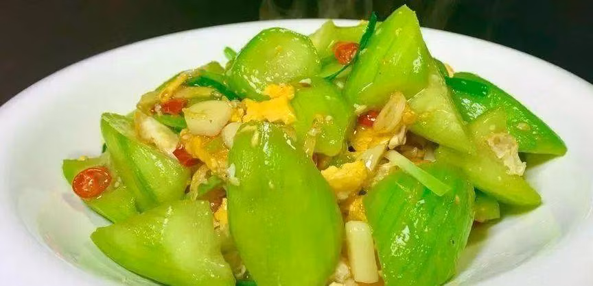 4 loai rau sieu vitamin C, bo sung nuoc, cap am cho da kho-Hinh-4