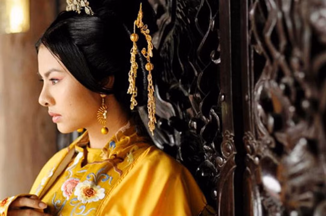 Hoang hau Nguyen Thi Anh da ra tay sat hai vua Le Thai Tong?