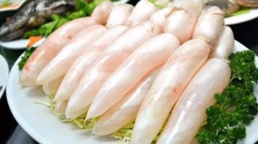 Bo phan cuc quy cua ca, sanh ngang “than duoc” ma bi vut di