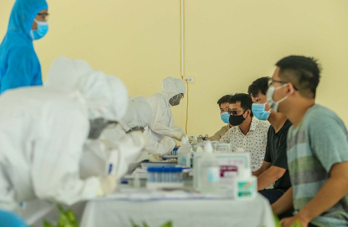 Ha Noi: Mo rong xet nghiem SARS-CoV-2 voi cac truong hop ho, sot, kho tho khong ro nguyen nhan