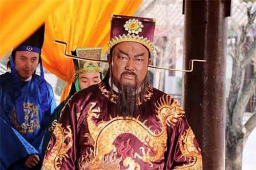 Vụ án duy nhất nào do Bao Công xét xử được chính sử ghi chép? - Hình 2 Vu an duy nhat nao do Bao Cong xet xu duoc chinh su ghi chep?-Hinh-2