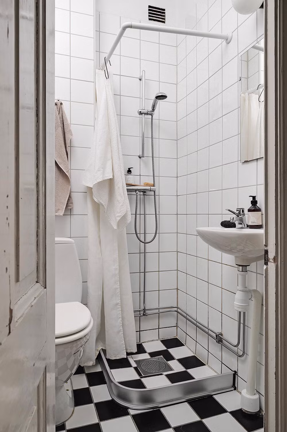 Can ho nho 47m2 gay an tuong nho phong cach thiet ke Bac Au-Hinh-8