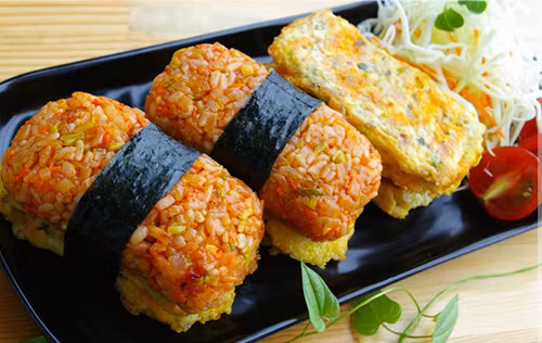 Cach lam cac mon com nam cho ngay nghi le-Hinh-4