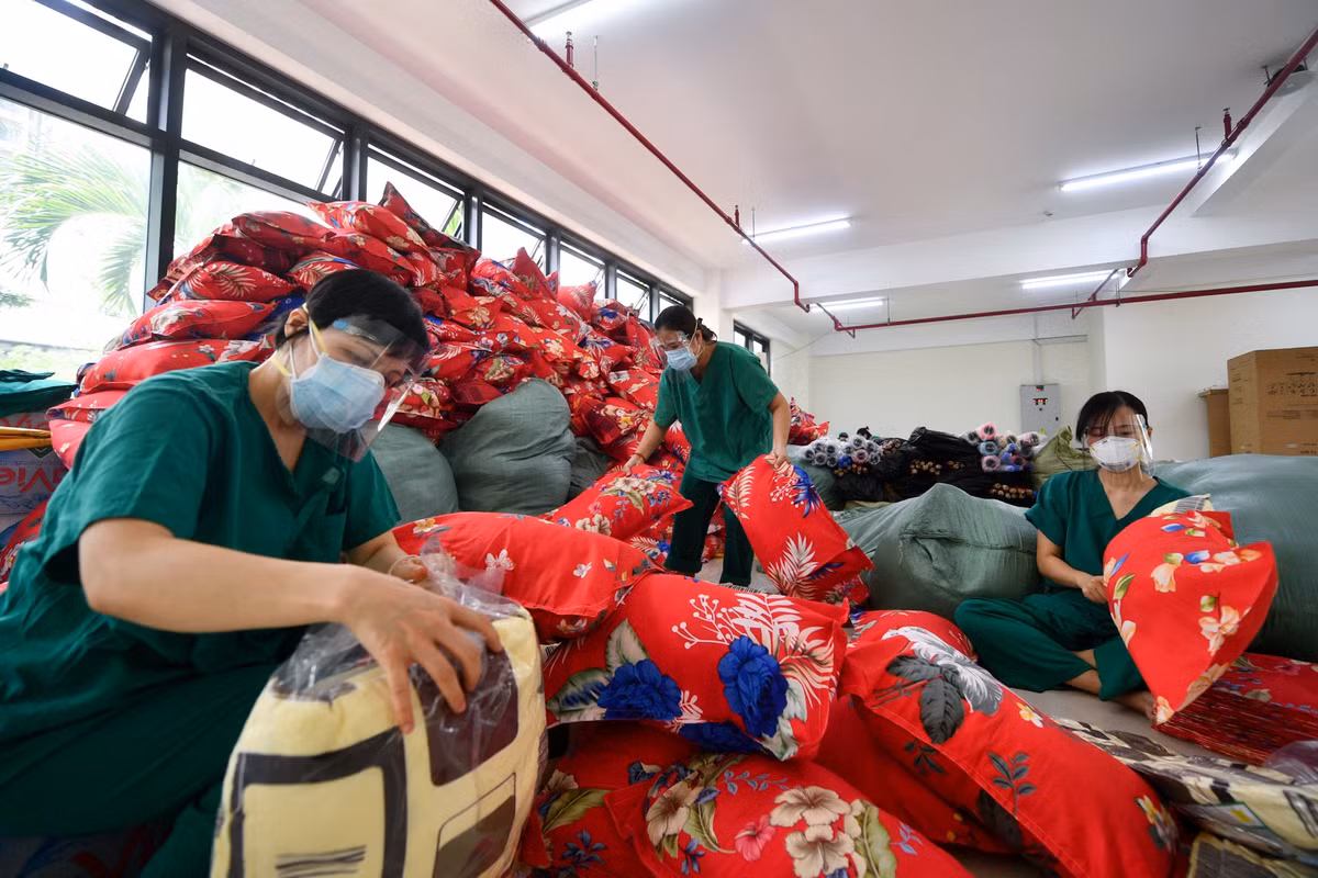 72 gio hinh thanh BV da chien dieu tri Covid-19 lon nhat Viet Nam-Hinh-21