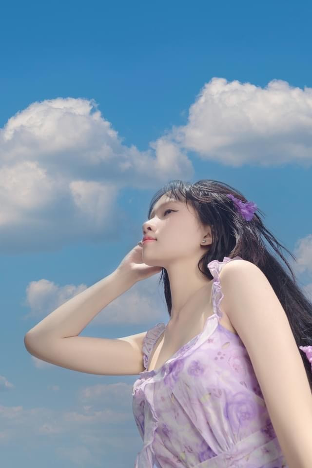 Nu sinh Dai hoc Hang hai mong mo ben sac hoa bang lang-Hinh-5