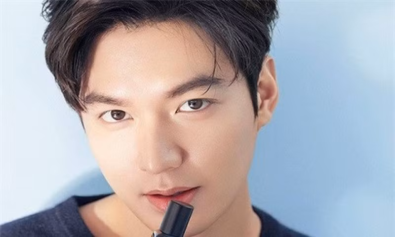 Trong cuộc sống. họ thích thể hiện sự nghiêm túc, điềm tĩnh và luôn kiên trì theo đuổi mục tiêu mà mình đã đặt ra. * Thông tin mang tính chất tham khảo, chiêm nghiệm.