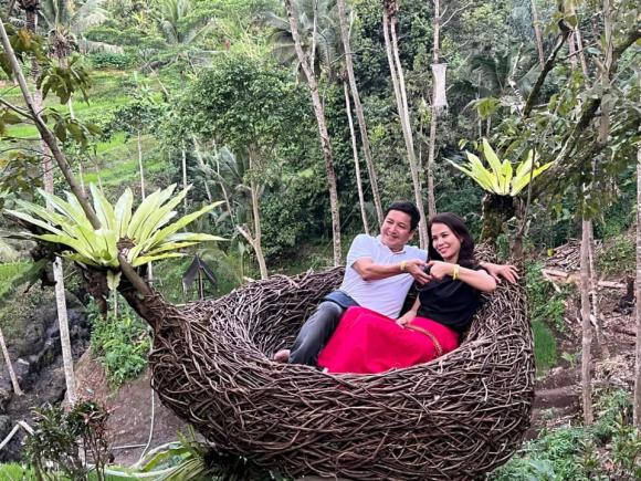 Ban gai A hau khoe sac 'phoi phoi' khi di du lich cung NS Chi Trung o Bali-Hinh-4