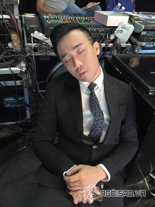 Tran Thanh bi ban be 'dim hang' luc ngu ga ngu gat khi di quay phim-Hinh-7